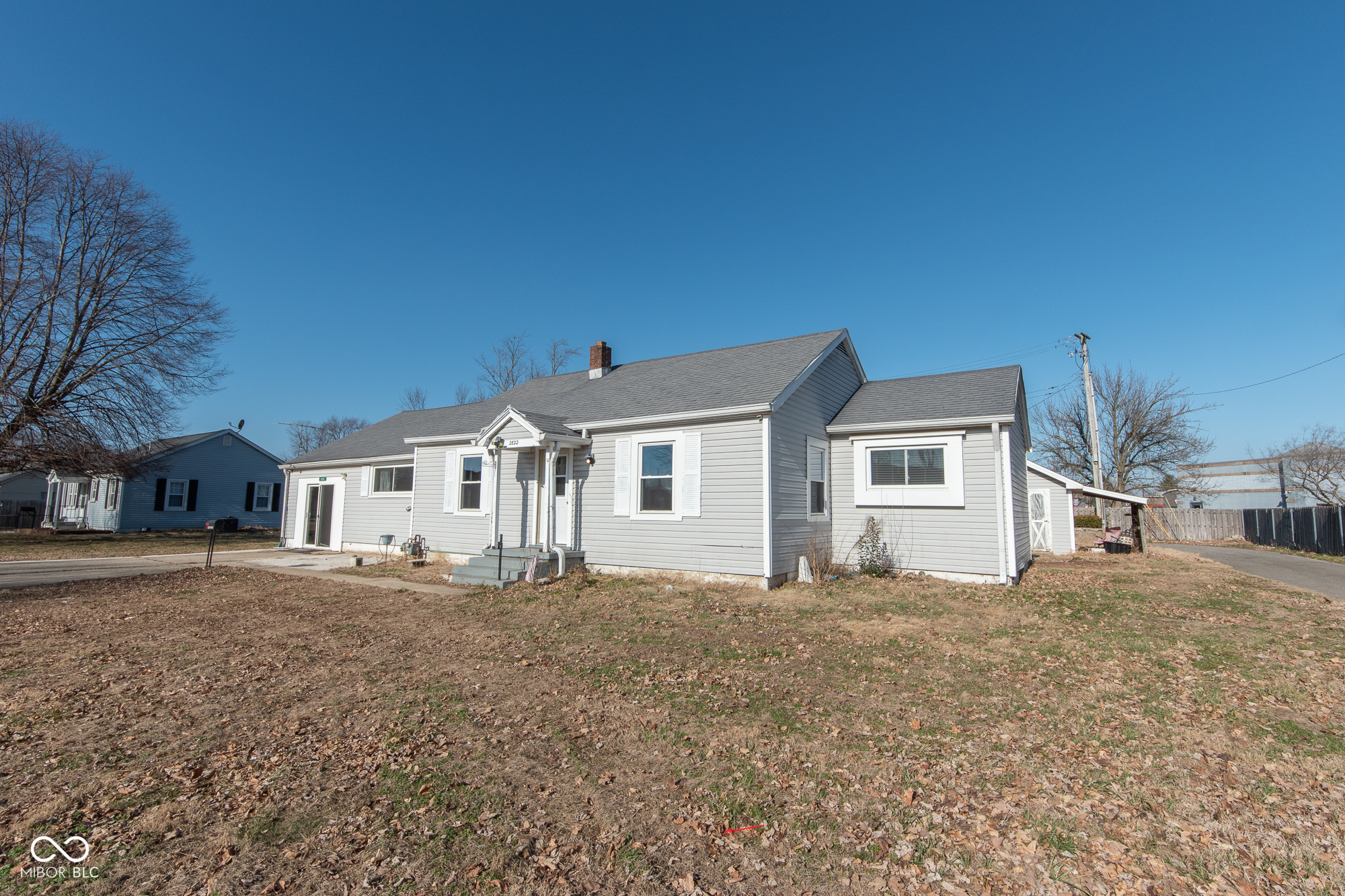 2822 22nd Street Columbus, IN 47201 - Photo 2 of 24