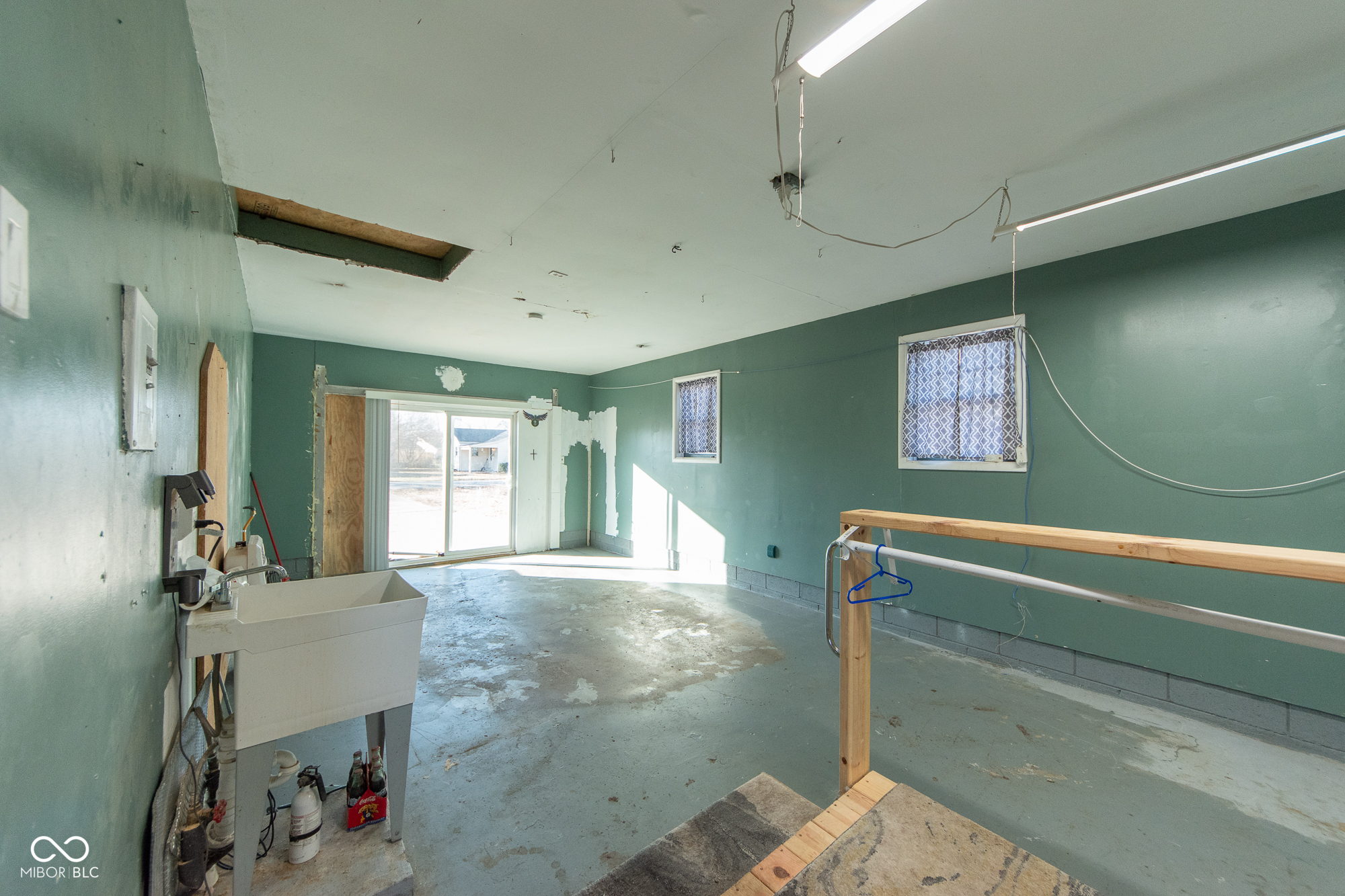 2822 22nd Street Columbus, IN 47201 - Photo 22 of 24