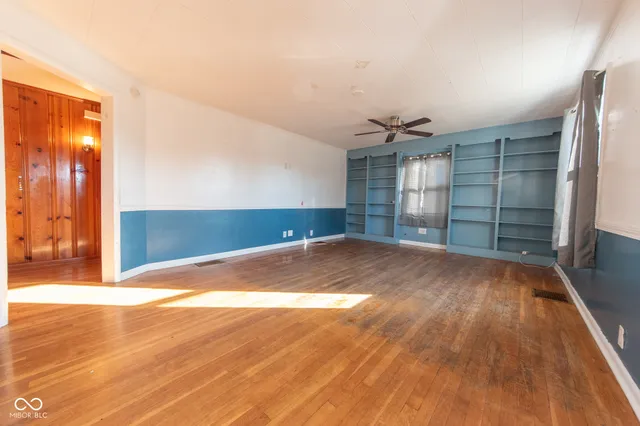 $209,900 | 2822 22nd Street, Columbus, IN 47201