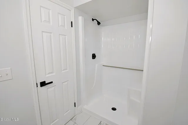 $344,900 | 38 Commonwealth Drive, Bethlehem, NY 12077