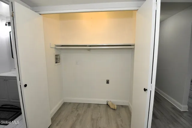 $344,900 | 38 Commonwealth Drive, Bethlehem, NY 12077