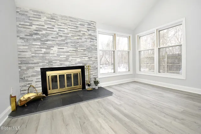 $344,900 | 38 Commonwealth Drive, Bethlehem, NY 12077