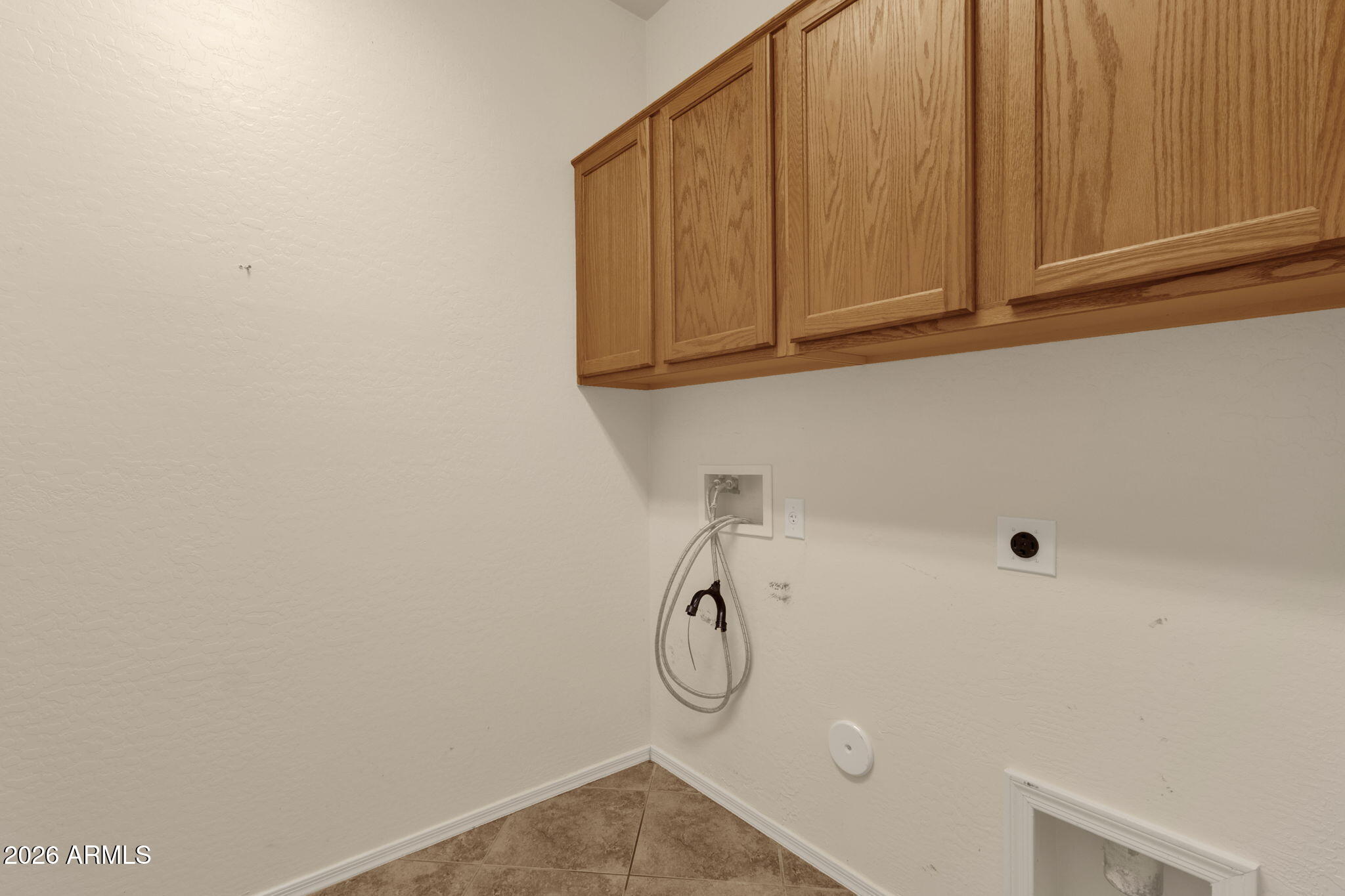 3334 East Hopkins Road Gilbert, AZ 85295 - Photo 24 of 61 Laundry Room