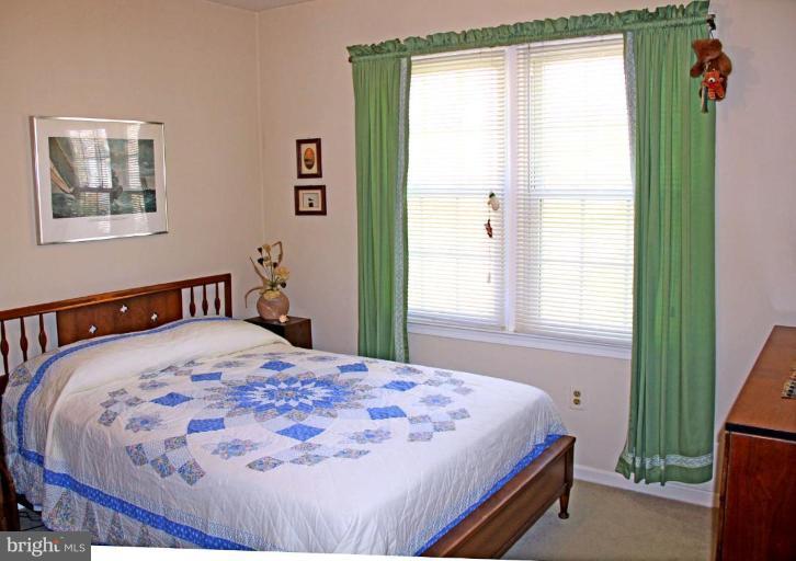 9911 Natick Road Burke, VA 22015 - Photo 20 of 26 Bedroom #3
