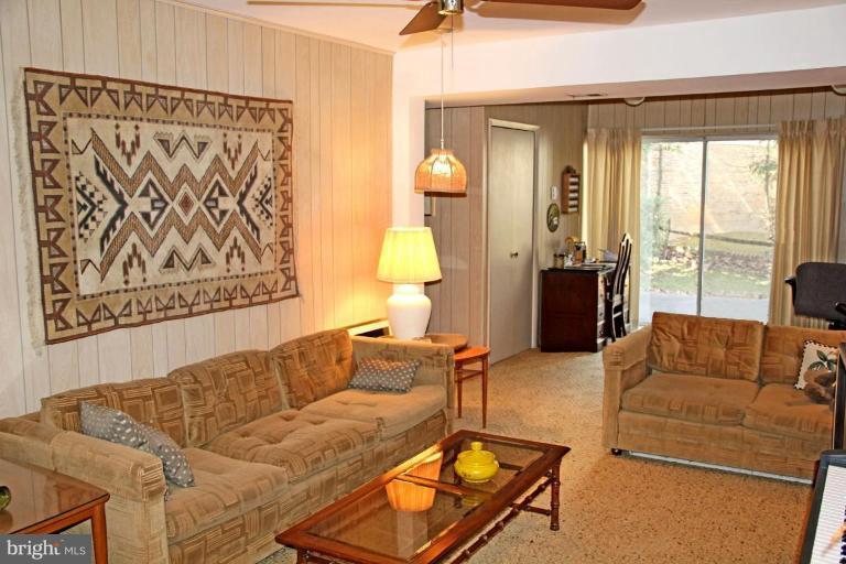 9911 Natick Road Burke, VA 22015 - Photo 23 of 26 Recreation Room