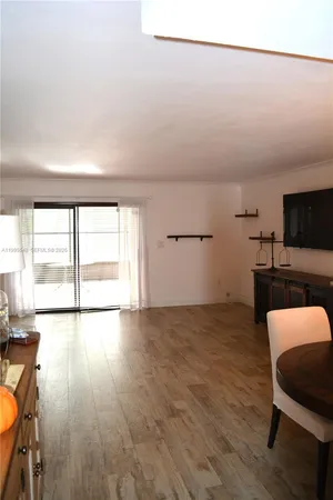 $2,950 | 9944 Northwest 41st Street, Unit 23, Doral, FL 33178