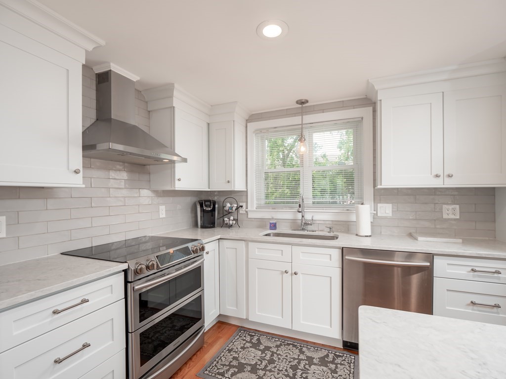 205 Burroughs Road Braintree, MA 02184 - Photo 17 of 38 Gallery Image 17