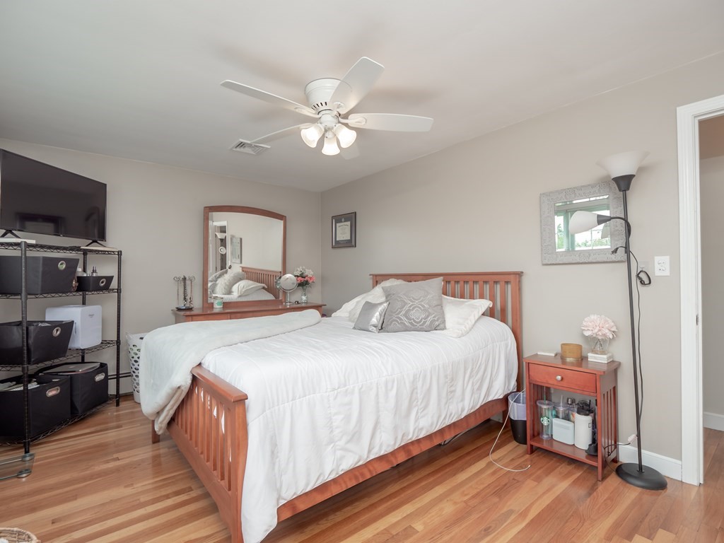 205 Burroughs Road Braintree, MA 02184 - Photo 21 of 38 Gallery Image 21
