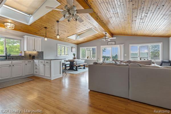 29570 Armada Ridge Road Richmond, MI 48062 - Photo 4 of 35