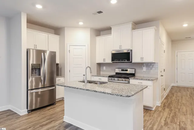 $234,900 | 129 Telford Drive, Greenville, SC 29617