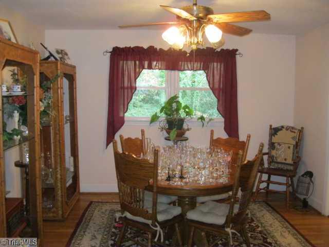 1101 Huntingdon Road Winston-Salem, NC 27104 - Photo 9 of 15 Dining Room.