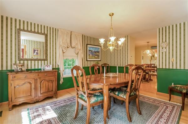 23 Columbia Road Marblehead, MA 01945 - Photo 11 of 22
