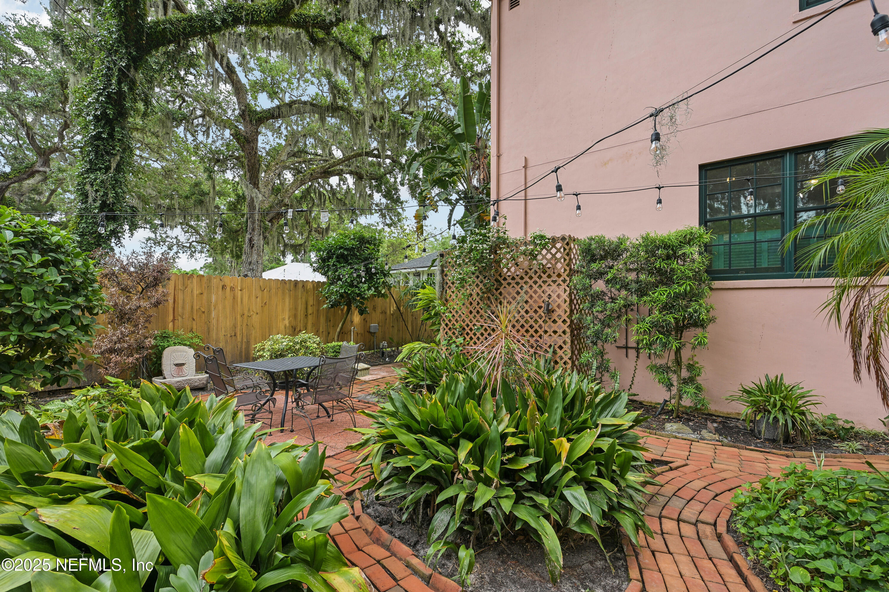 16 May Street St. Augustine, FL 32084 - Photo 84 of 109 82-print-May St-0905-082