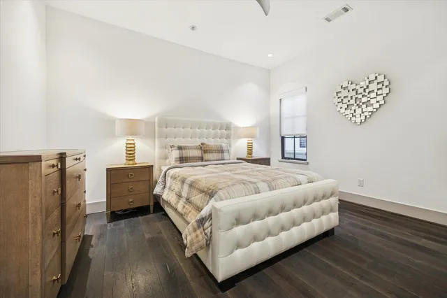 $6,900 | 5353 Lampasas Street, Houston, TX 77056