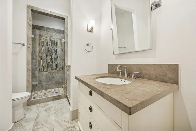 $6,900 | 5353 Lampasas Street, Houston, TX 77056