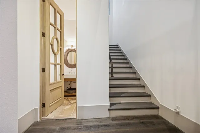 $6,900 | 5353 Lampasas Street, Houston, TX 77056