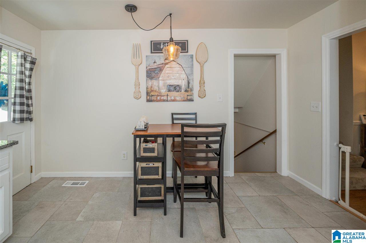 828 Round Hill Road Pelham, AL 35124 - Photo 21 of 49