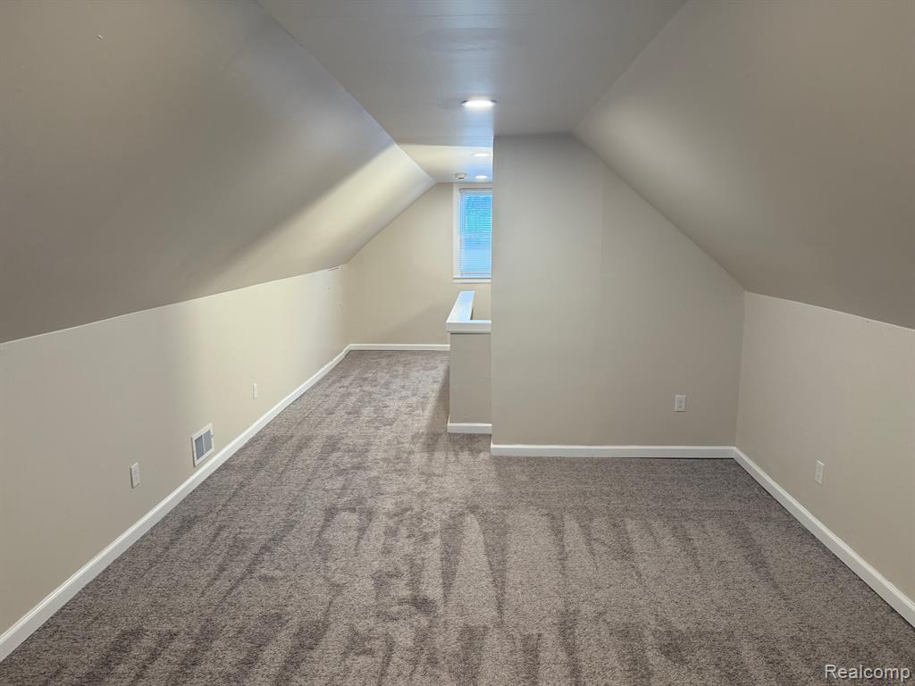148 East Rundell Street Pontiac, MI 48342 - Photo 13 of 21 Gallery Image 13