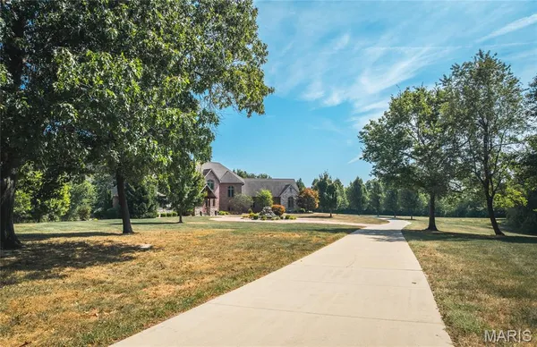 $1,499,950 | 15964 Lageman Lane, Brighton, IL 62012