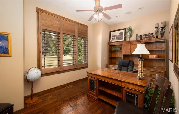 $1,499,950 | 15964 Lageman Lane, Brighton, IL 62012