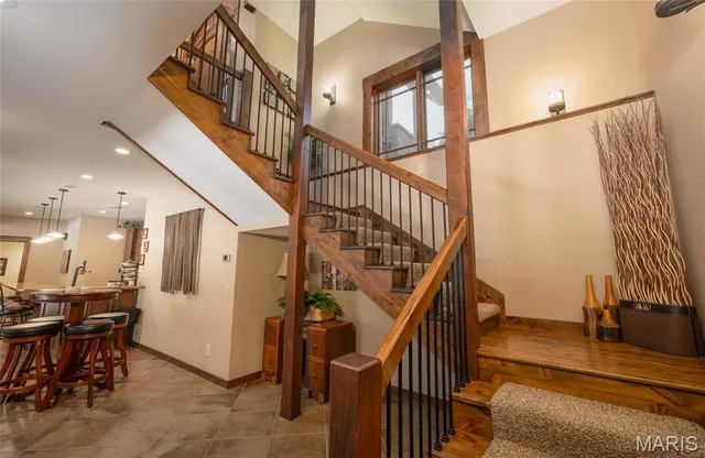 $1,600,000 | 15964 Lageman Lane, Brighton, IL 62012