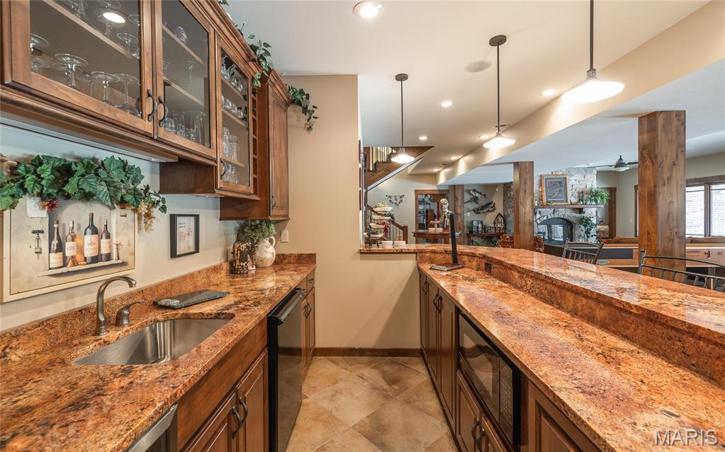 15964 Lageman Lane Brighton, IL 62012 - Photo 36 of 80