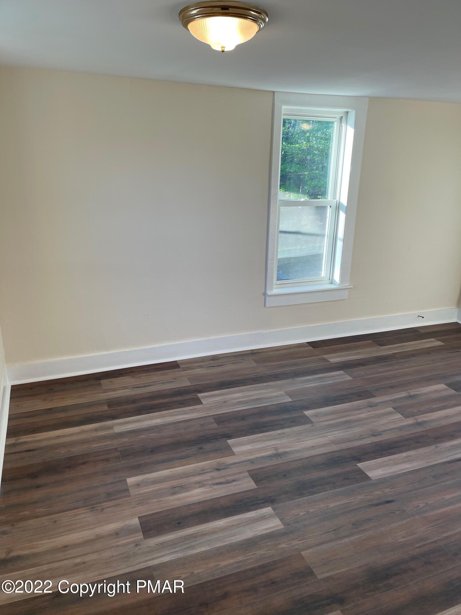 353 Learn Road Tannersville, PA 18372 - Photo 12 of 19 IMG_2062