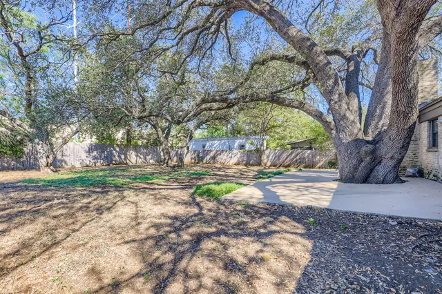 $2,975 | 5702 Fairlane Drive, Austin, TX 78757