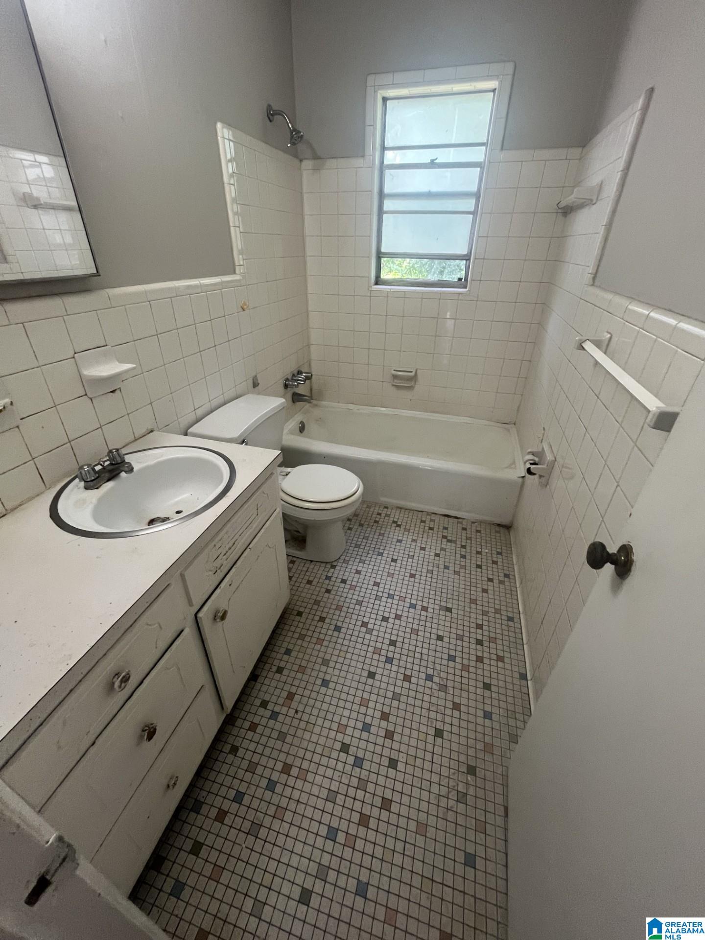 2637 Pike Road, Unit K Birmingham, AL 35208 - Photo 8 of 10