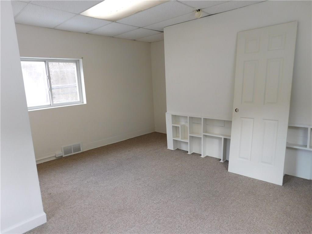 4634 Verona Road Pittsburgh, PA 15235 - Photo 11 of 24 Gallery Image 11