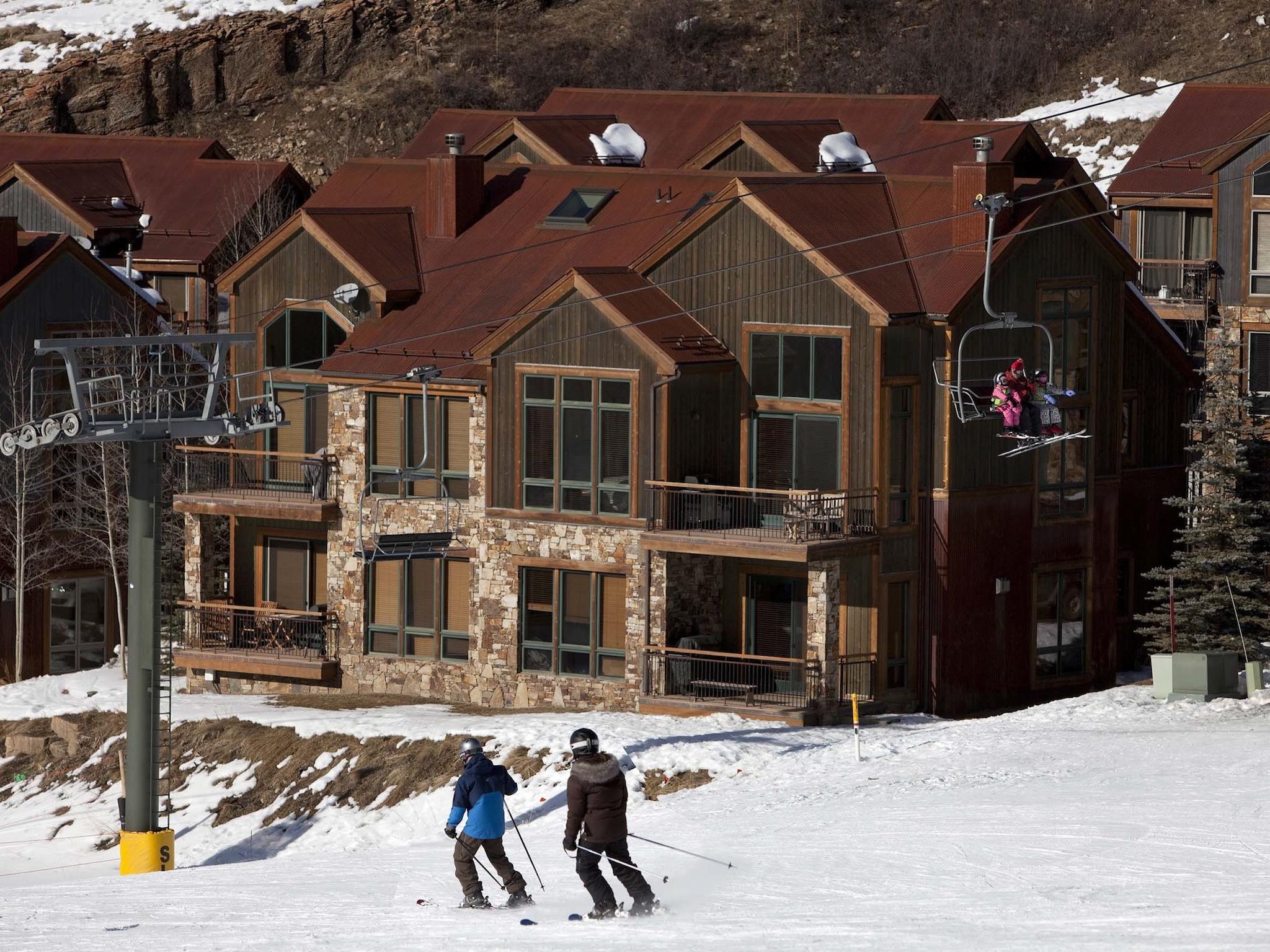 333 Adams Ranch Road, Unit 1102 Mountain Village, CO 81435 - Photo 16 of 17 16-telluride-terraces-1102-ski-exterior