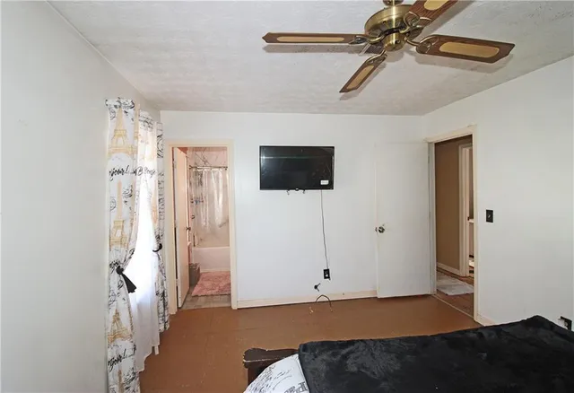 $185,000 | 708 Greenhedge Drive, Stone Mountain, GA 30088