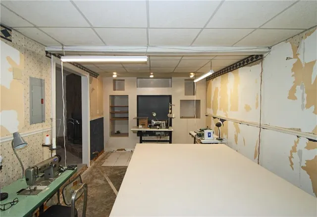 $185,000 | 708 Greenhedge Drive, Stone Mountain, GA 30088