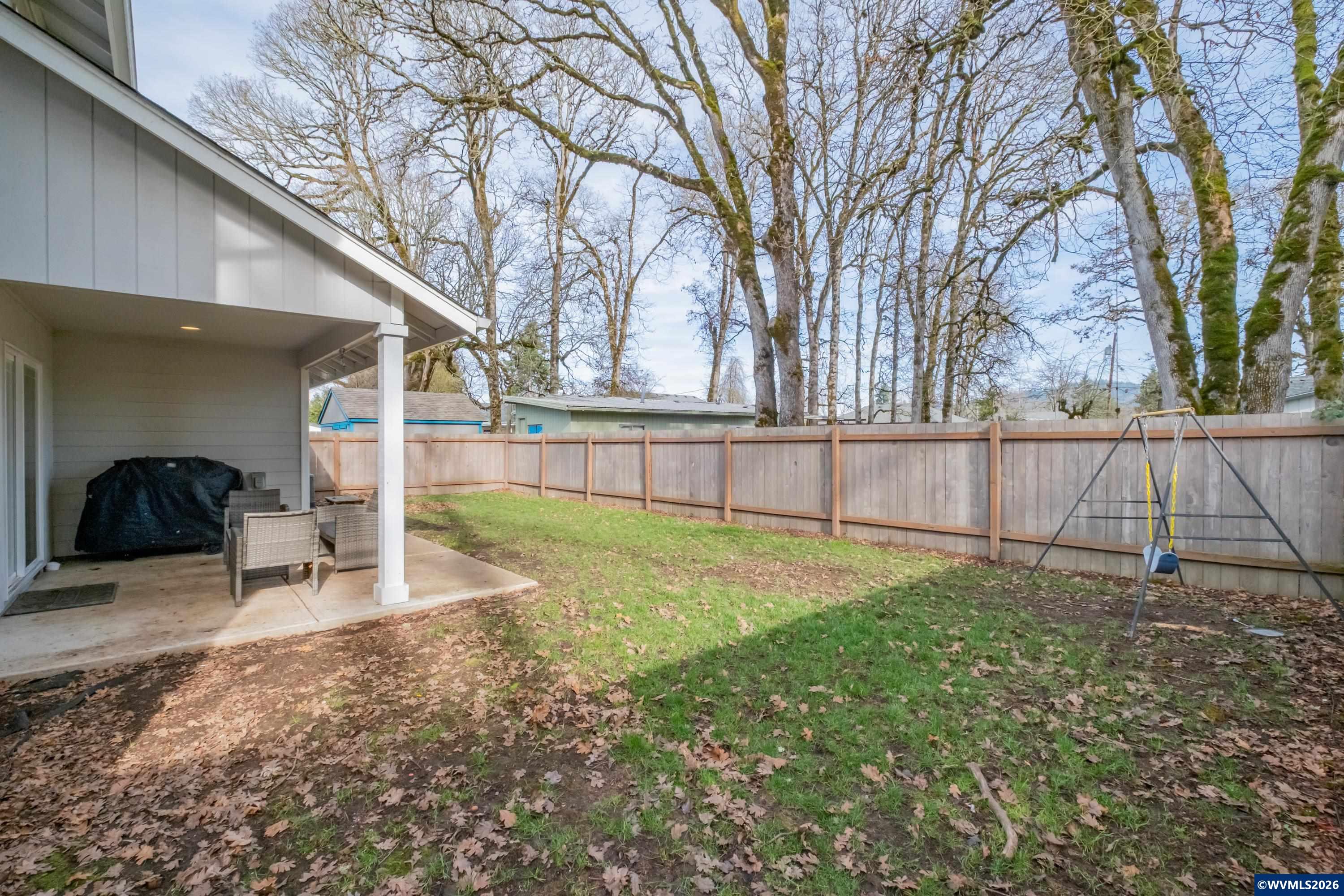 544 Walker Road Lebanon, OR 97355 - Photo 31 of 32 Gallery Image 31