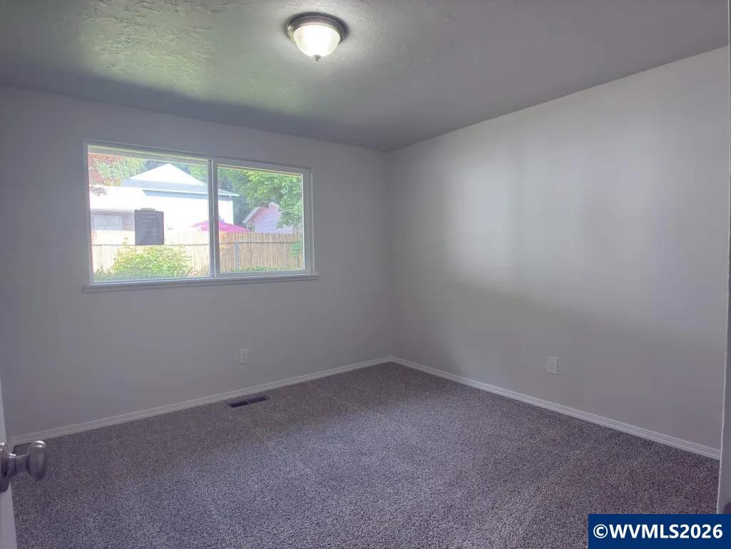760 Boone Road Southeast Salem, OR 97306 - Photo 11 of 22