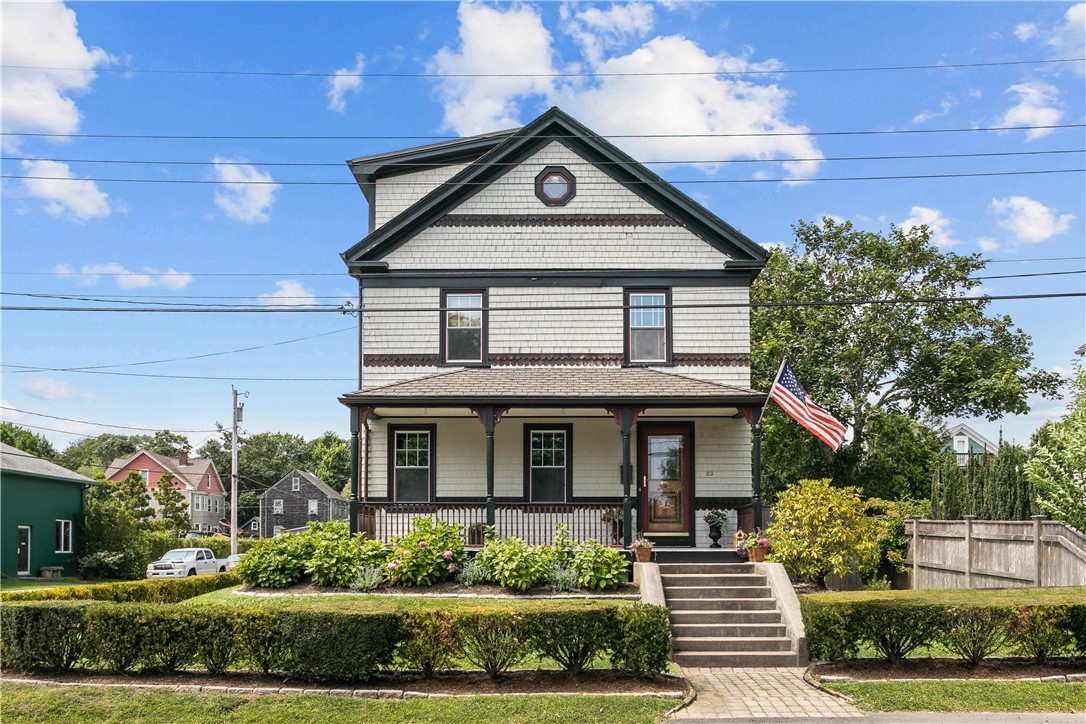 23 Clinton Street Newport, RI 02840 - Photo 2 of 45