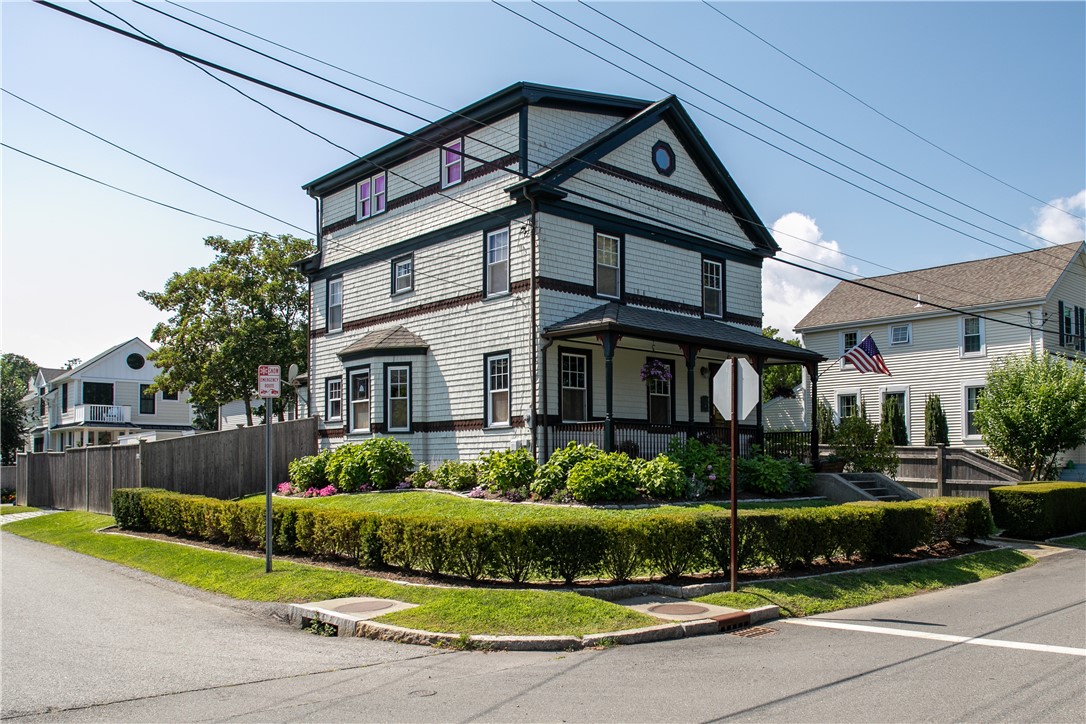 23 Clinton Street Newport, RI 02840 - Photo 3 of 45 Corner lot