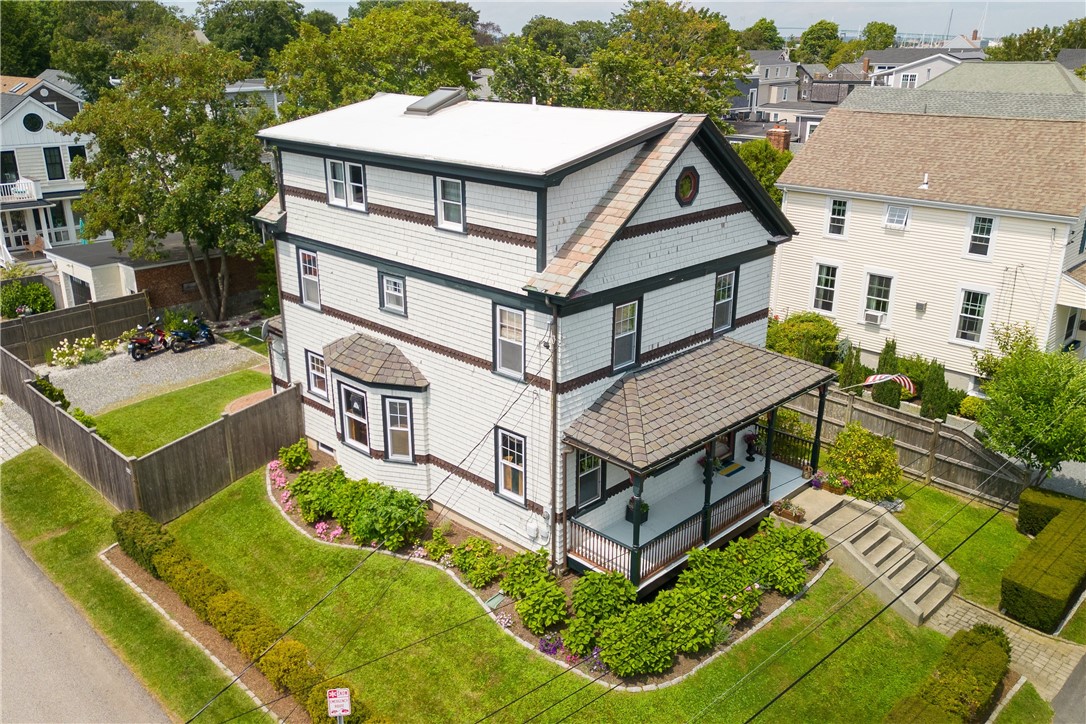 23 Clinton Street Newport, RI 02840 - Photo 37 of 45