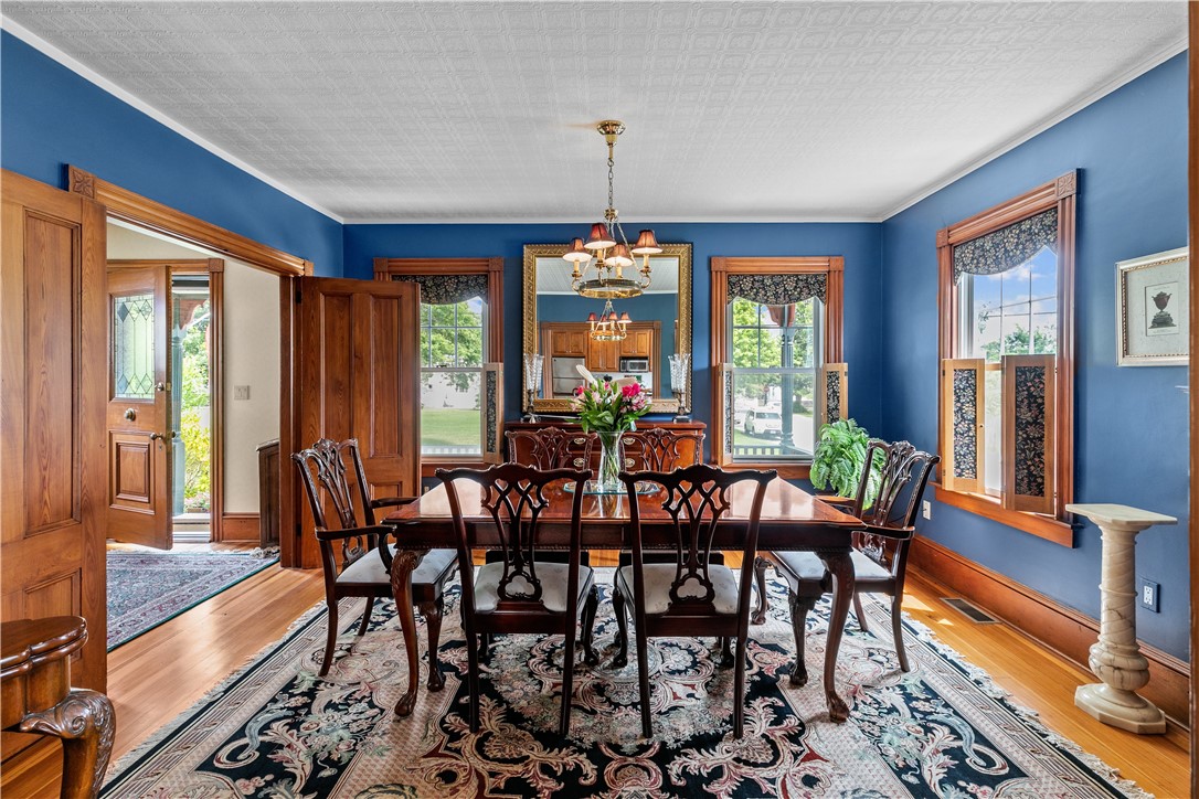 23 Clinton Street Newport, RI 02840 - Photo 7 of 45