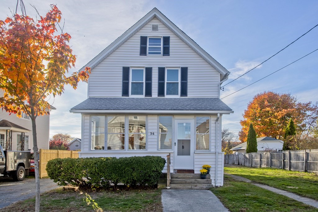 36 Devens Street Springfield, MA 01151 - Photo 1 of 31