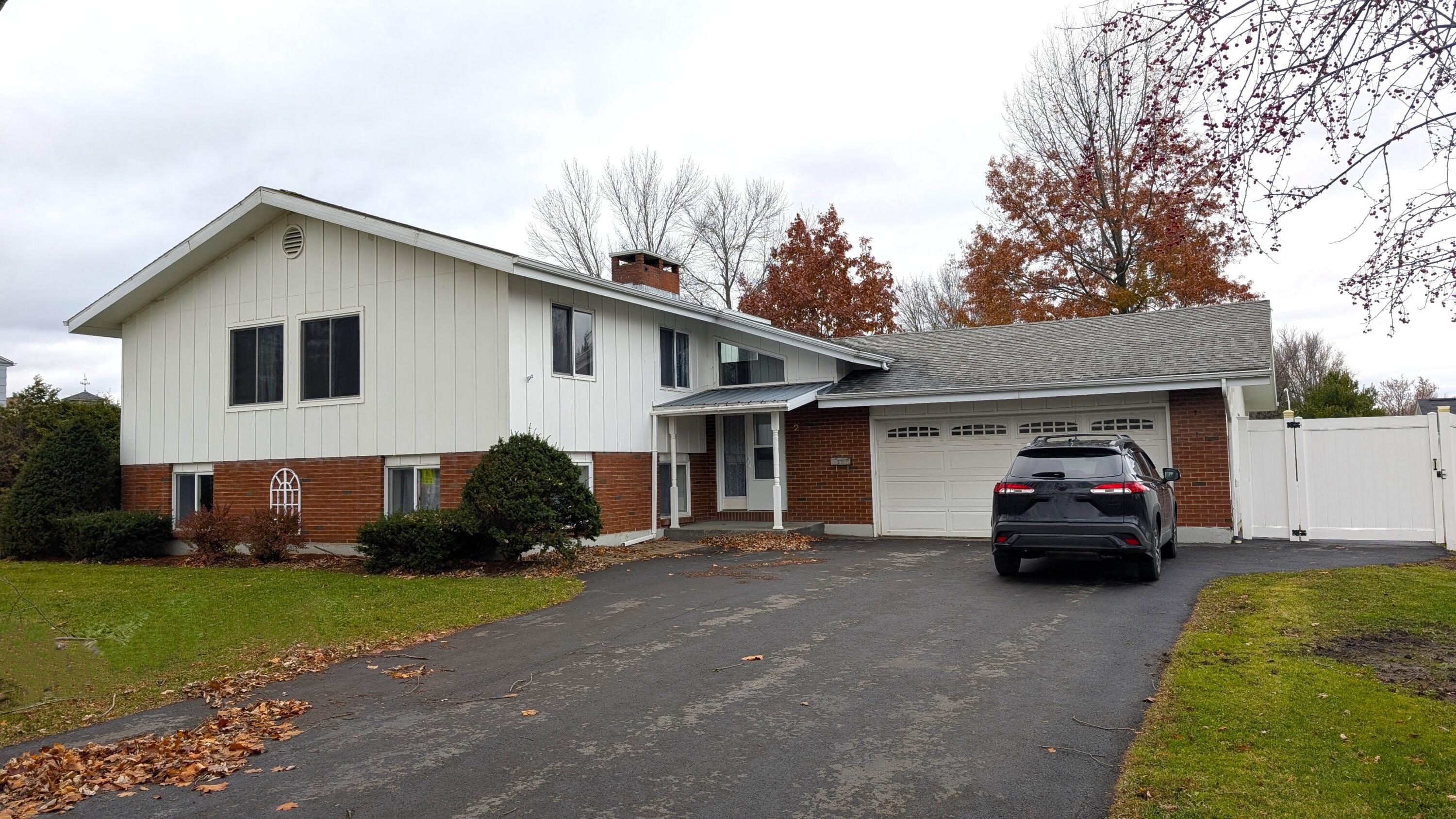 2 Stewart Street Rouses Point, NY 12979 - Photo 1 of 40 Gallery Image 1