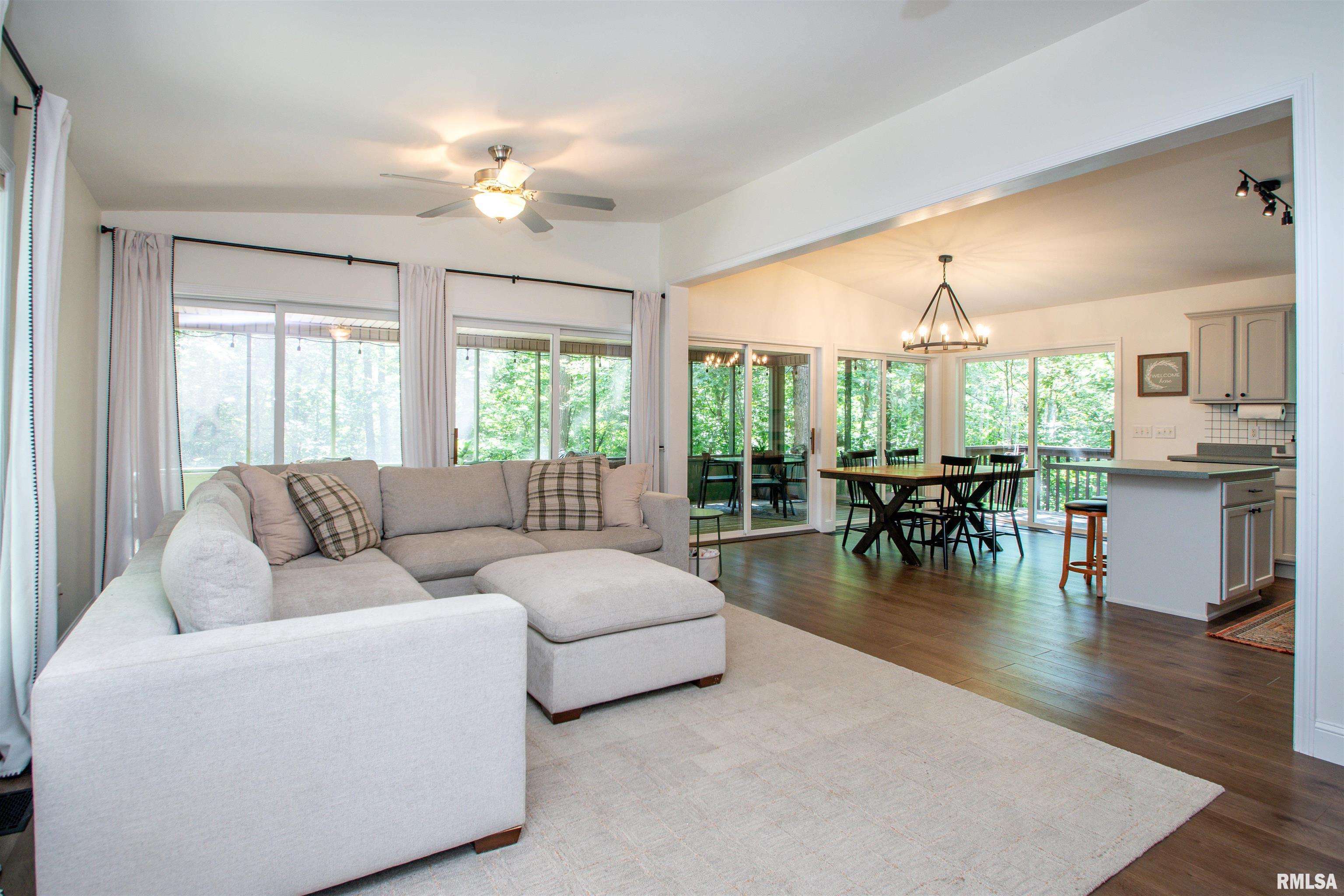 282 Maple Ridge Court Dahinda, IL 61428 - Photo 8 of 46 Gallery Image 8