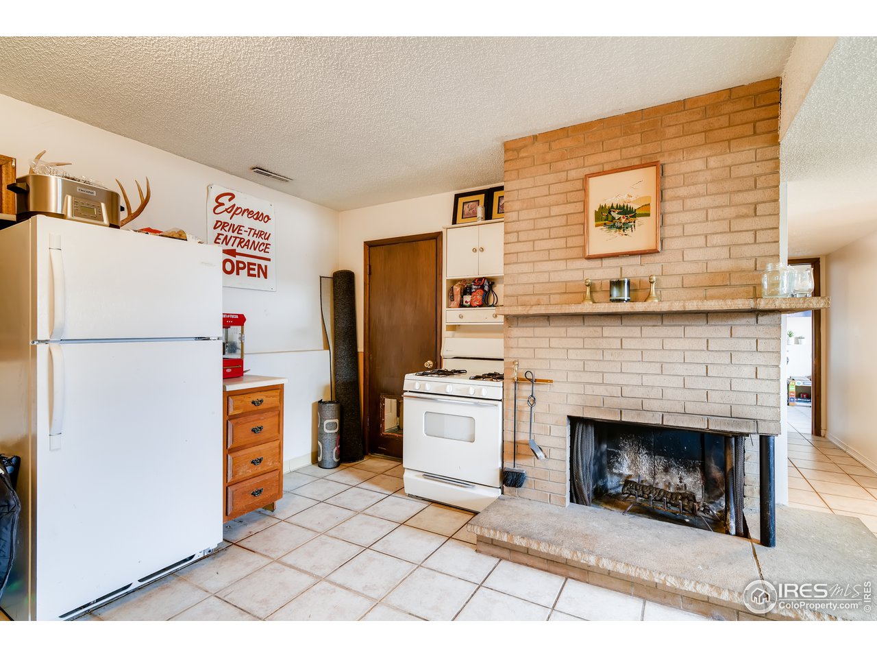817 Timber Lane Fort Collins, CO 80521 - Photo 16 of 24 Gallery Image 16