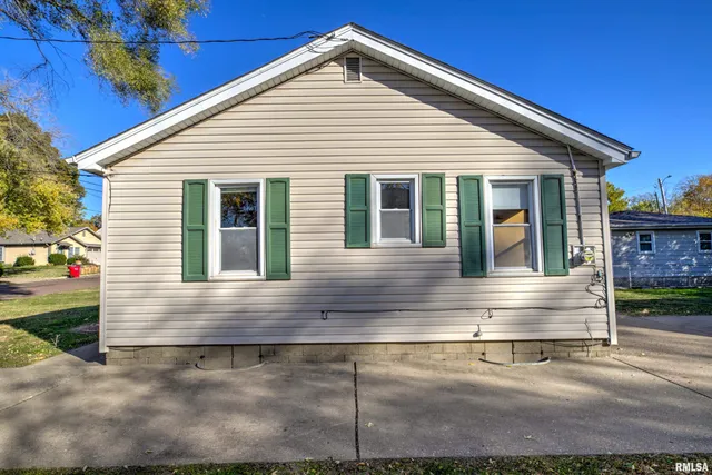 $123,000 | 1408 East Moneta Avenue, Peoria Heights, IL 61616