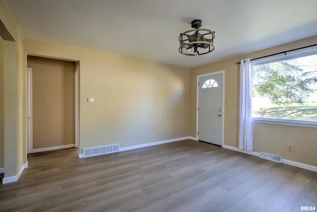 $123,000 | 1408 East Moneta Avenue, Peoria Heights, IL 61616