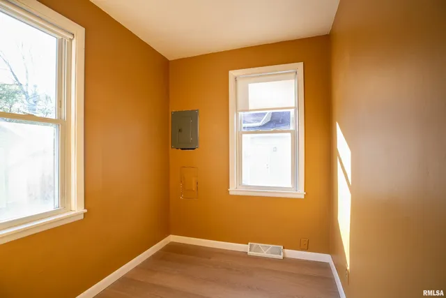 $123,000 | 1408 East Moneta Avenue, Peoria Heights, IL 61616