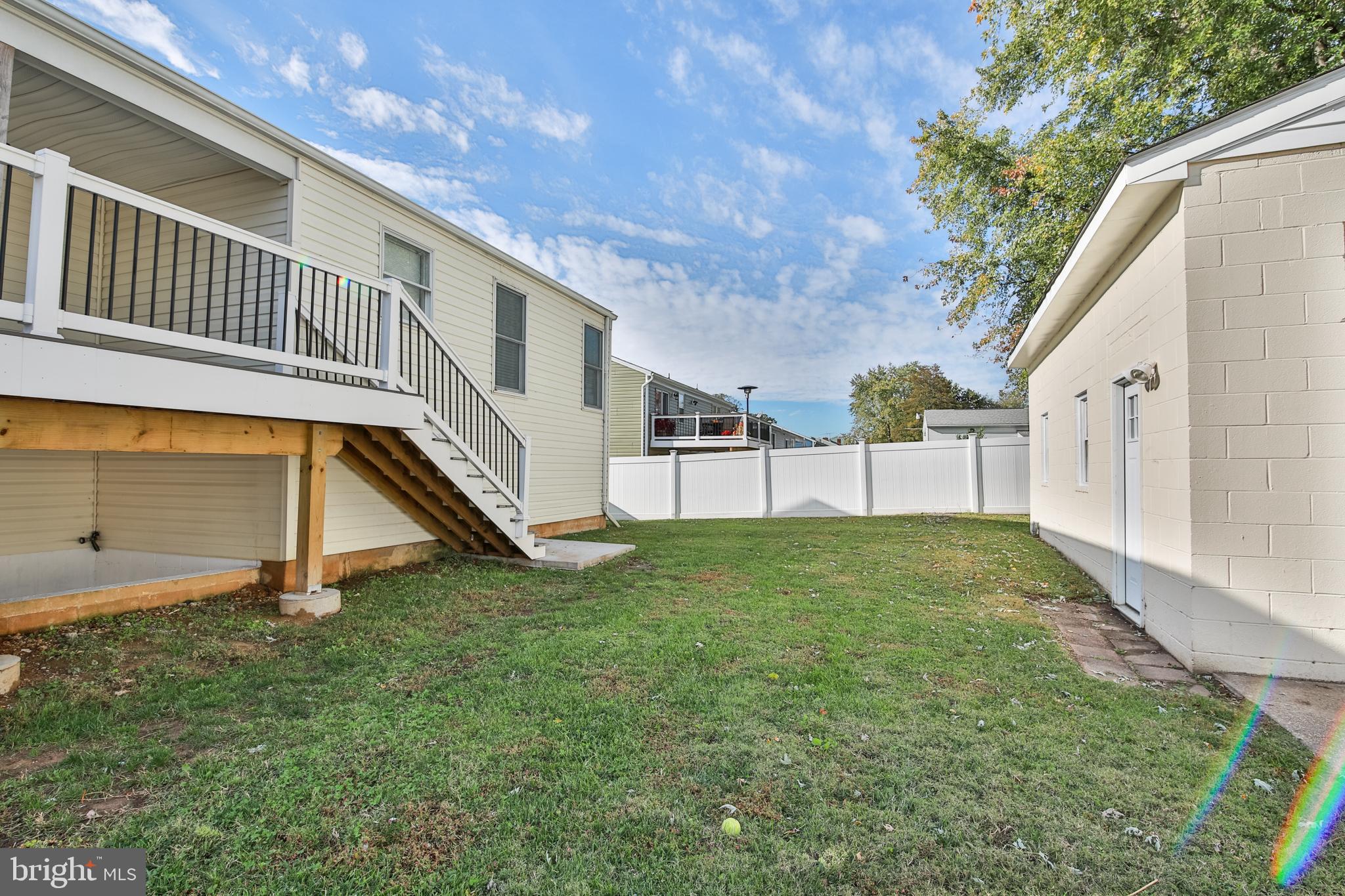 607 Nollmeyer Road Baltimore, MD 21220 - Photo 40 of 42 Rear yard area