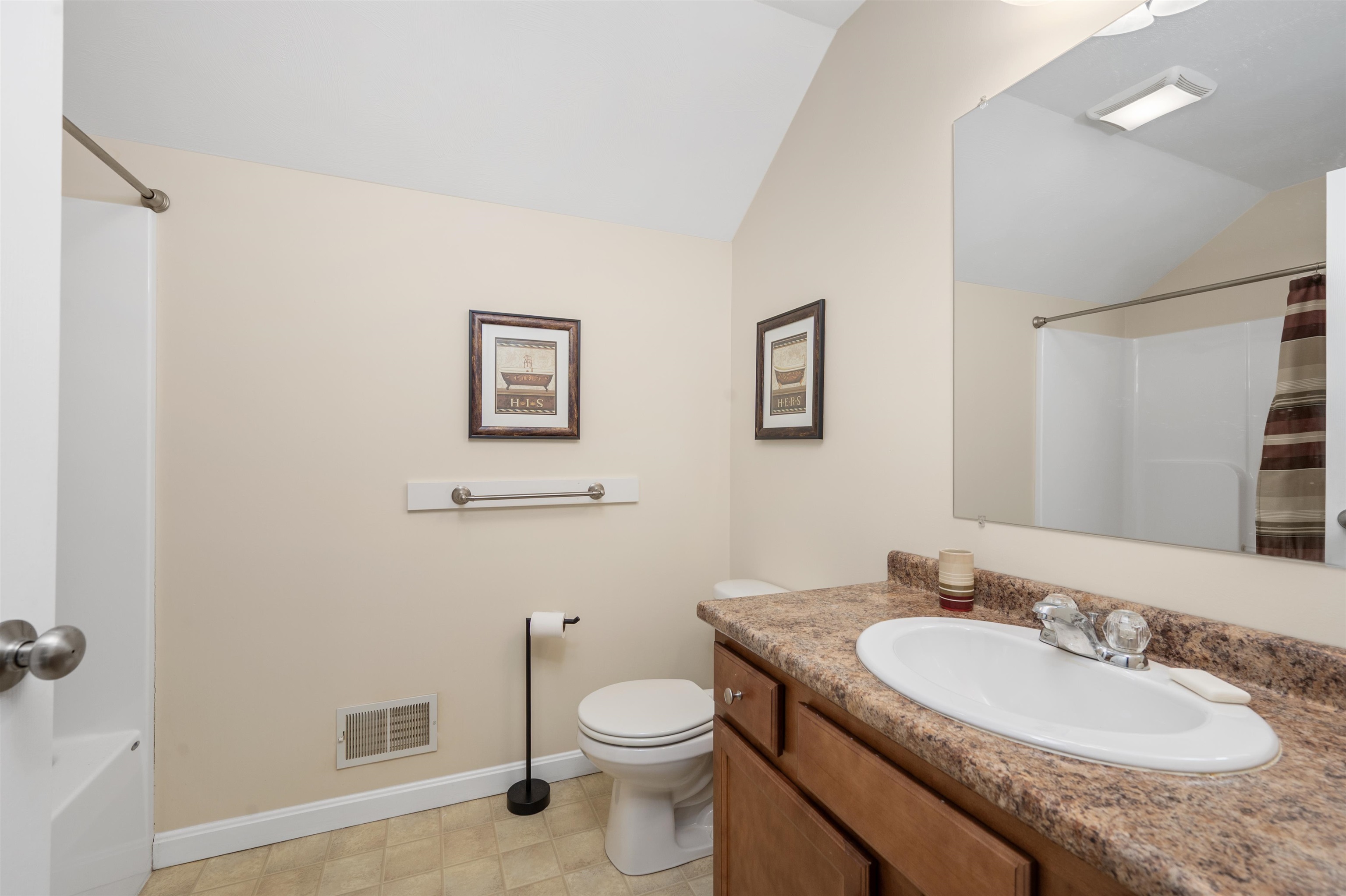 8 Port Way Laconia, NH 03246 - Photo 22 of 39