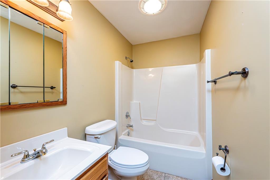 194 Seanor Road Irwin, PA 15642 - Photo 19 of 37 Gallery Image 19