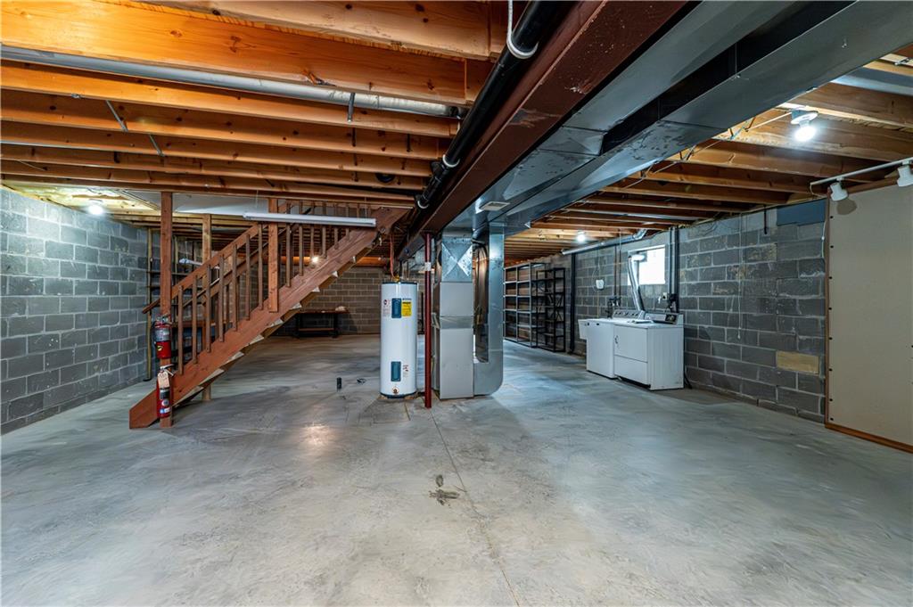 194 Seanor Road Irwin, PA 15642 - Photo 25 of 37 Large unfinished basement